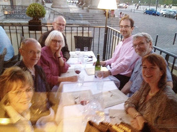Friday dinner at Brasserie du Thtre (photo by that friendly Italian waiter) -- click to enlarge